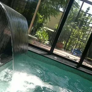 La Casa Con Piscina Riscaldata Interna Anna Luxury Garden Pise
